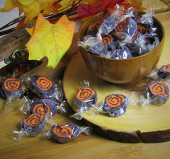 Halloween Black & Orange Cream Taffy Chews — Jumbo Jar - It's Delish (photo 6)